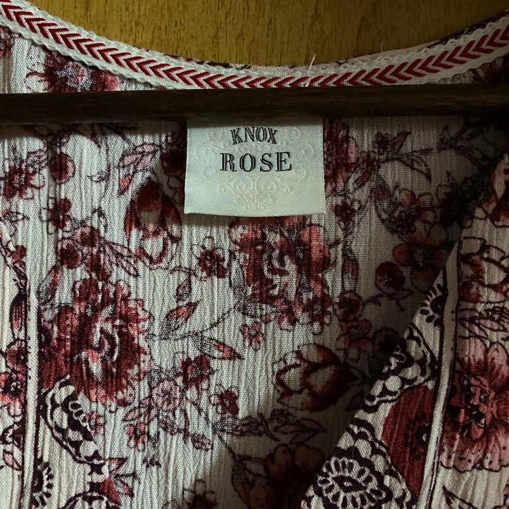 Beautiful Knox Rose boho style dress
